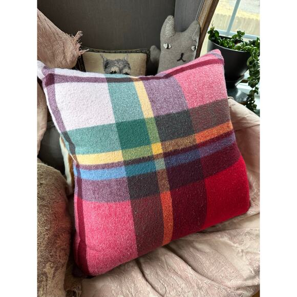WILLIAMS SONOMA wool plaid pillow pink red green 20x20”with down feather insert - Picture 3 of 14